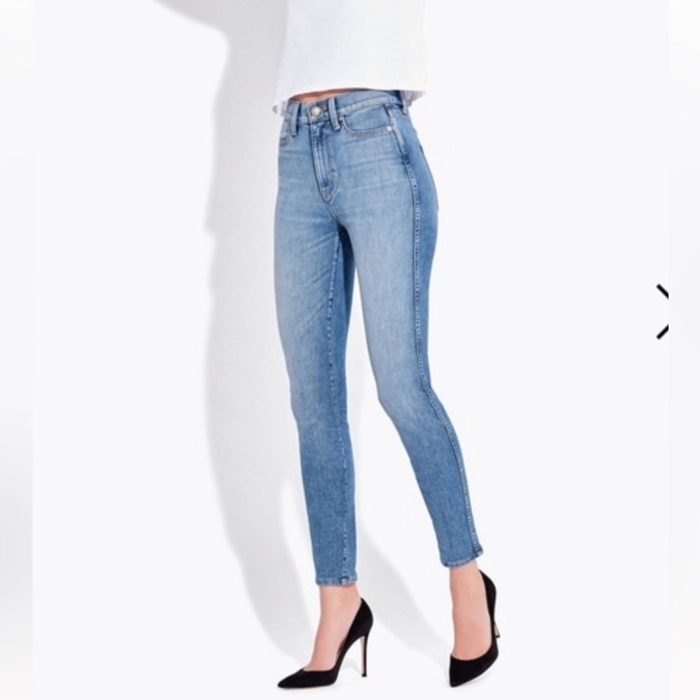 AYR The Riser Jeans Size 30W x 26”L in LUAU